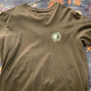 gray pacsun tshirt